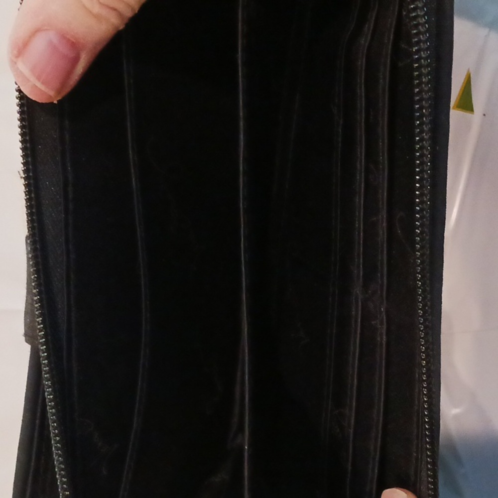 Wallet - Picture 4 of 7